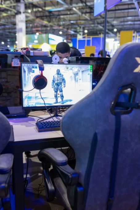 Cadeira gamer ergonômica azul: conforto e estilo
