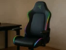Razer lança cadeira gamer RGB Soma Chroma — conforto elogiado, mas iluminação tem uma limitação importante