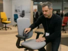 Sihoo na Orgatec 2026 traz cadeiras com suporte adaptativo